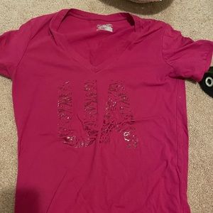 Under armor t shirt size small